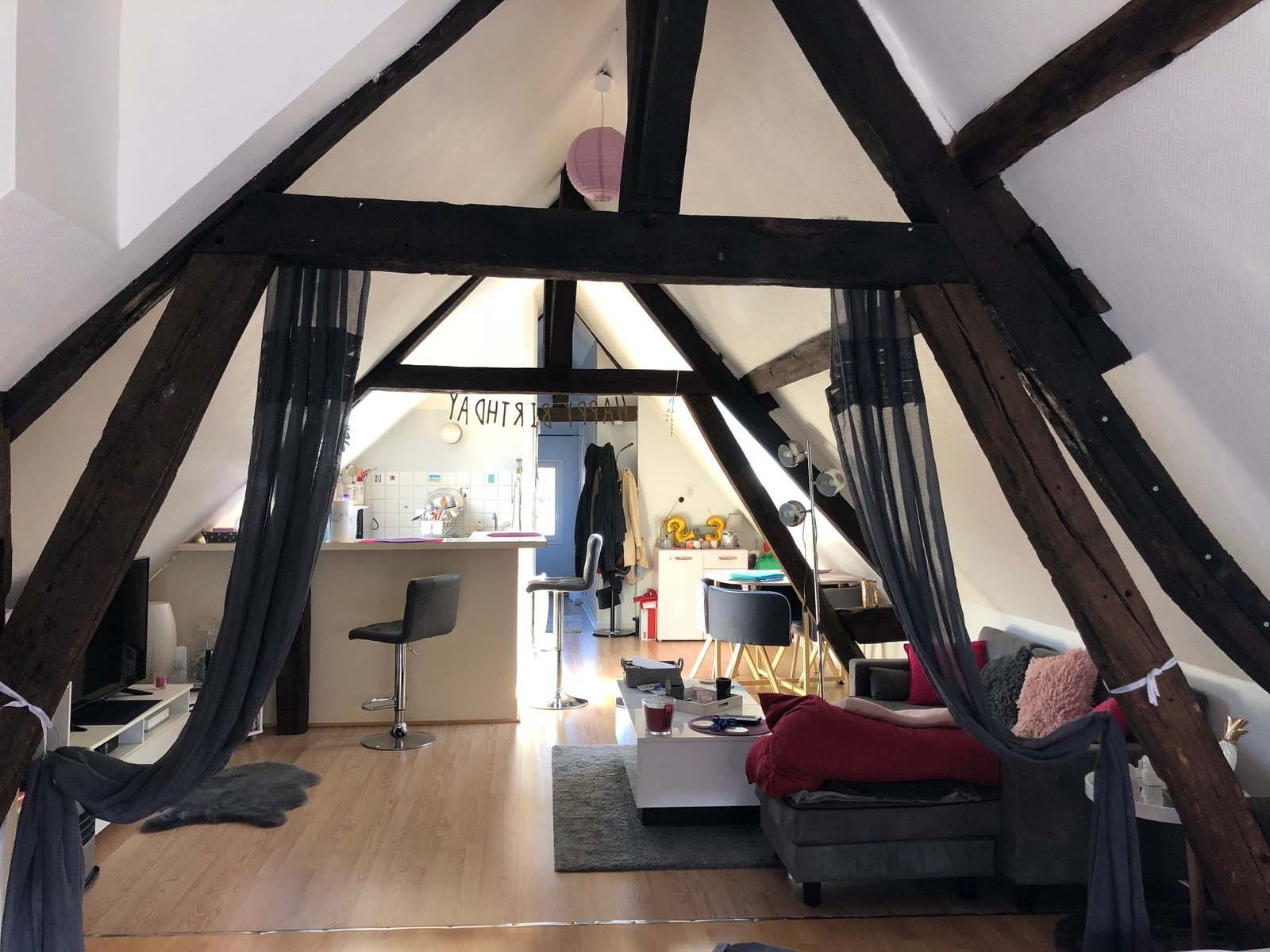 Grand studio meublé Hyper Centre