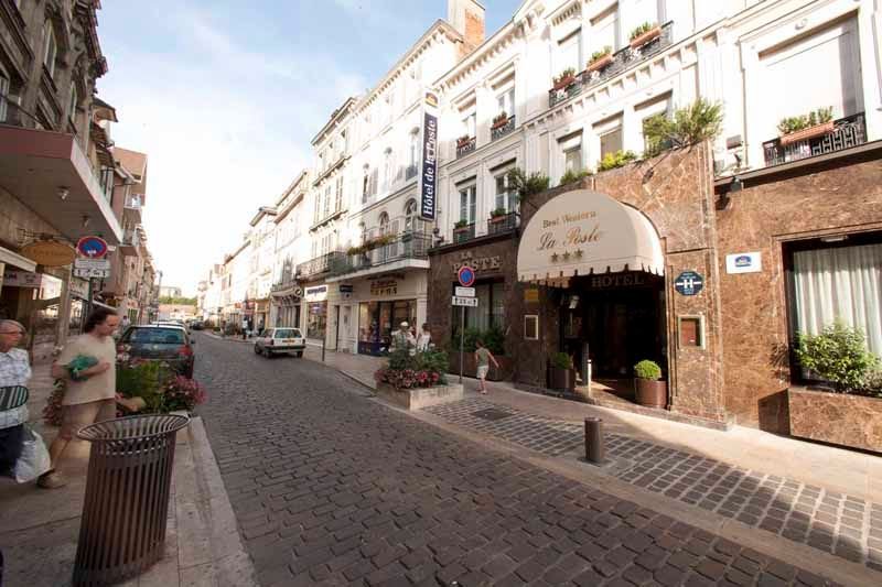 Grand studio meublé Hyper Centre