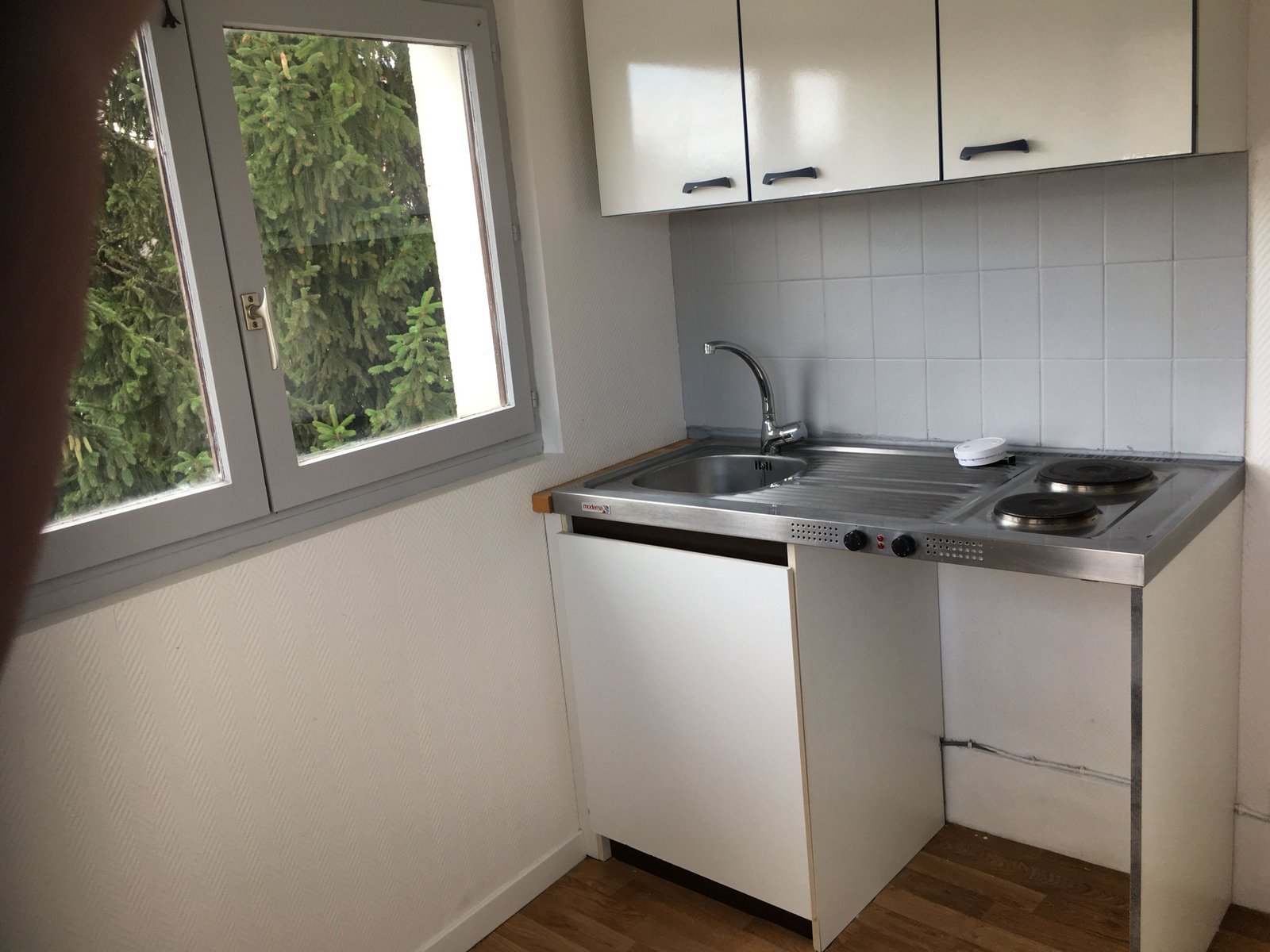 Studio au calme proche Yschool