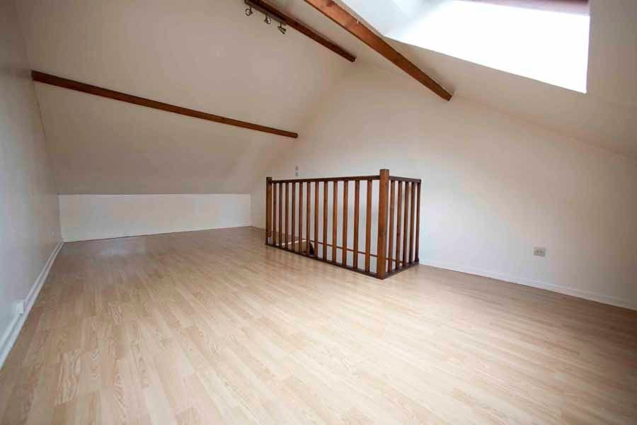 Duplex proche Yschool